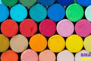 فرق مداد شمعی با پاستل چیست؟ 1 فرق مداد شمعی با پاستل چیست؟ 3